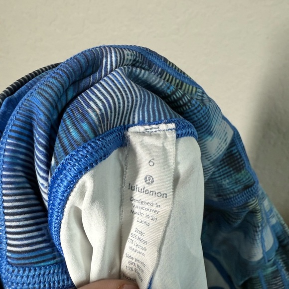 Lululemon On Pace Crop 21" Size 6 - Picture 10 of 11